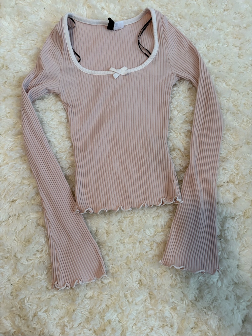 H&M Blush Pink Ribbed Scoop-Neck Long Sleeve Top with Bow
